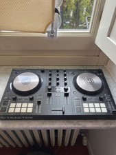 Traktor Kontrol S2 Dj Console mixer audio 