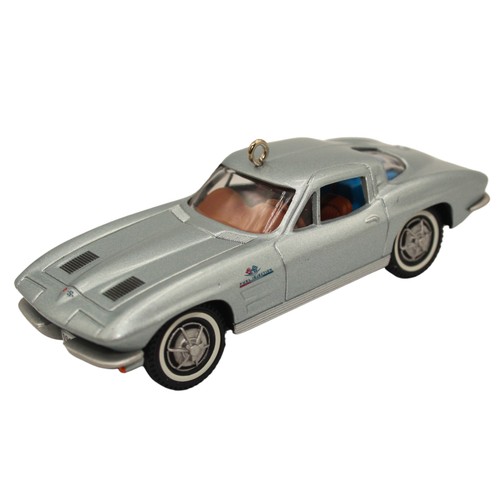 Hallmark ornament corvette - hallmark,