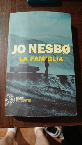 Nesbo la famiglia einaudi - -,