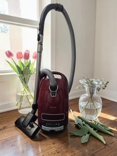 Aspirapolvere Miele Completo