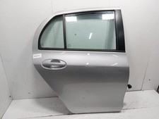 670030D110 PORTA POSTERIORE DX