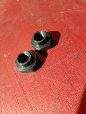 Coppia dadi perno ruota Moto