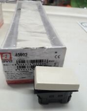 Deviatore unipolare Ave serie 45 - Blanc 45902,Banquise 45B02,Noir 45302.