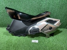 SCOCCA CARENA PEDANA ANTERIORE