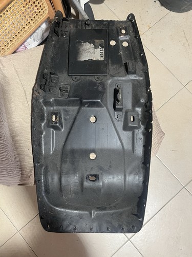 Base sella kawasaki - z650, b