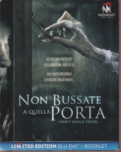 Non bussate quella porta blu - porta,