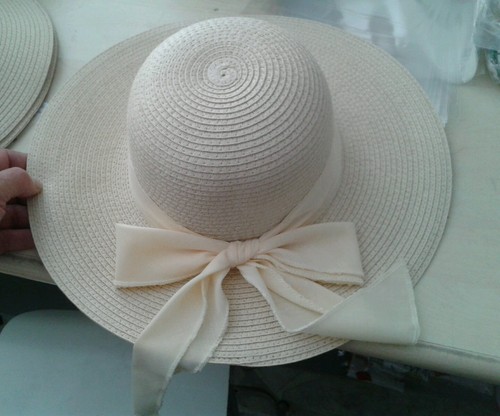 Cappello beige elegante - beige,
