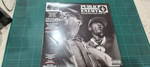 Public enemy revolverlution - public,