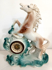 Orologio da Tavolo Scultura Cavallo in Ceramica Smaltata Vintage 29x23cm