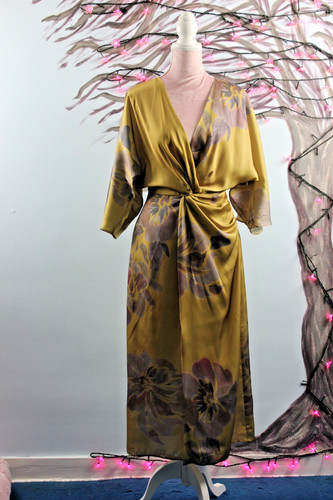 Abito nuovo con - , zara