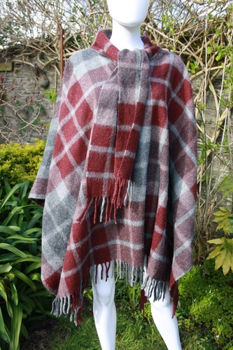 Poncho quadri lana di - poncho, a