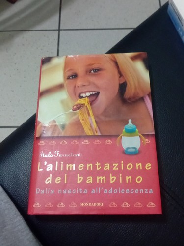Alimentatore del bambino - del,