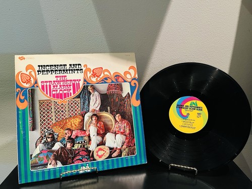 Vtg record strawberry alarm - record,