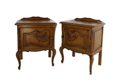 Coppia comodini francesi stile