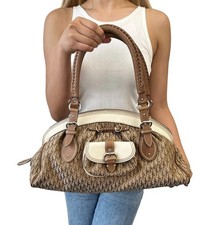 Borsa tracolla christian - a,