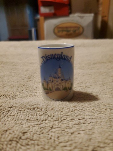 Vth disneyland castle - vth,