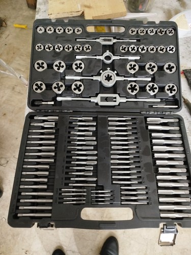 Set filiere 115 pezzi - ,