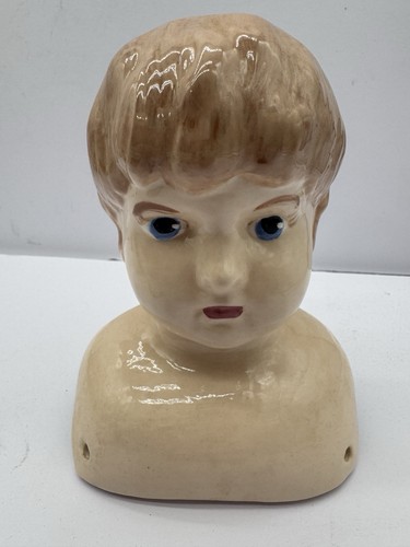 Manichino bambola bambino