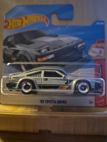 Hot wheels toyota - hot,