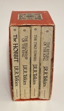 Vintage 1973 - J.R.R. Tolkien Hobbit & Lord of the Rings Red Box Set