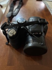 FujiFim Fine Pix S2980 Camera