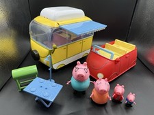 Pacchetto auto famiglia Peppa Pig con suoni e veicoli camper van e personaggi gioco