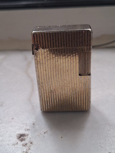 Raffinato accendino vintage - , a