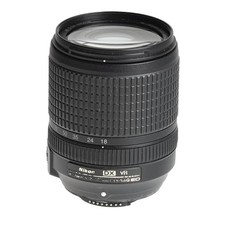 xxxNikon AF-S Nikkor DX 18-140