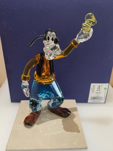 Swarovski disney showcase - swarovski,