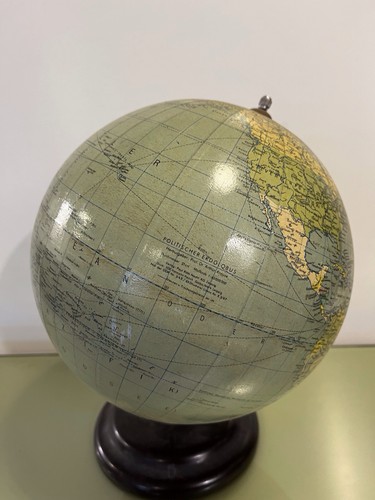 Mappamondo politischer - ,