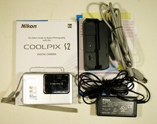 NIKON COOLPIX S2 ULTRA SLIM