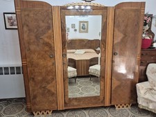 Camera da letto stile Liberty