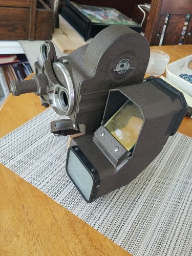 Running bell howell filmo - bell, &