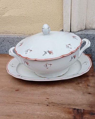 Zuppiera con vassoio vintage