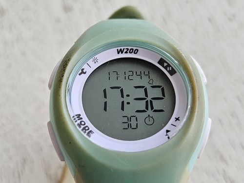 Montre digitale decathlon - montre,