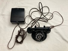 Antico telefono da scrivania