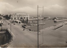 RICCIONE --Emilia Romagna --F.G.--B/N/GRIGIO --Cartolina Viaggiata