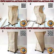 Lampada da tavolo etnica, in Tapa o Ngatu (corteccia d'albero) da 30 cm, varie 