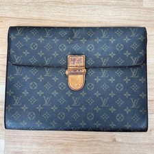 Pochette Louis Vuitton