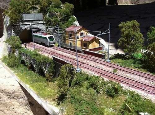 Diorama plastico ferroviario - diorama,