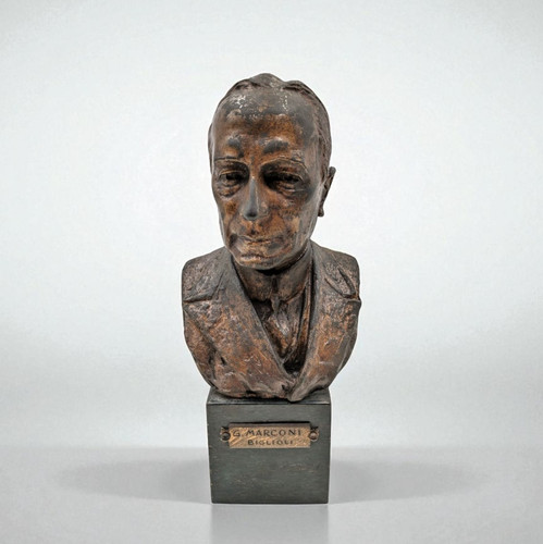 Scultura bronzo mario - in,