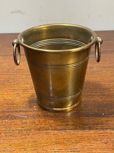 Antico piccolo recipiente - antico,
