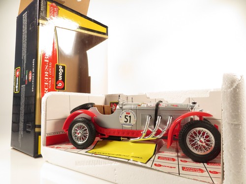 Bburago 32902 mercedes - 1:18,