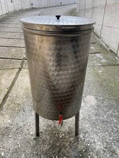SERBATOIO  INOX 18/10 "fiorettato" LT  100 + rubinetto, coperchio e piedistallo.