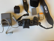 Olympus OM-D E-M1 Nero  compreso accessori flash batterie borsa Manfrotto