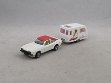 Majorette Ford Capri + Caravan