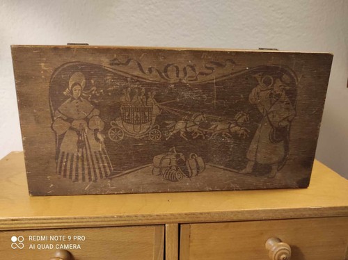 Vecchia scatola legno - scatola,
