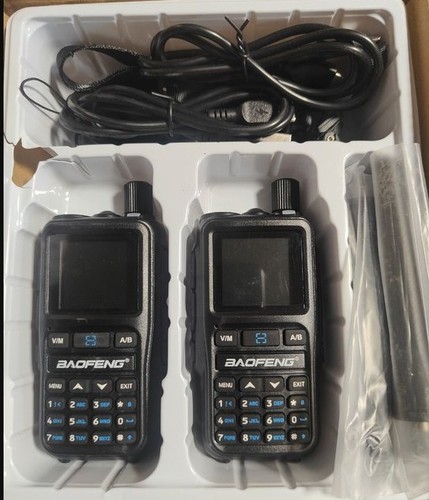 Coffret deux baofeng uv5r - de,
