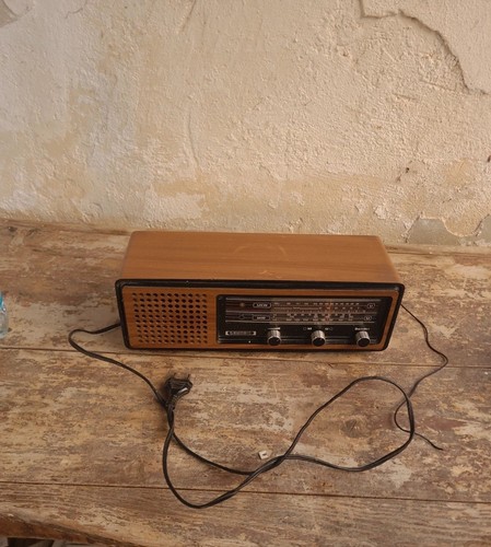 Radio vintage grunding anni - anni, 70