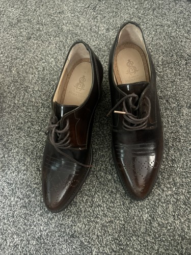 Oxford the office angela - ,